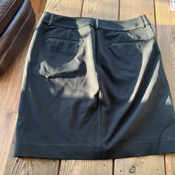 Black Leather Panel Skirt - Anne Taylor - Picture 2 of 4